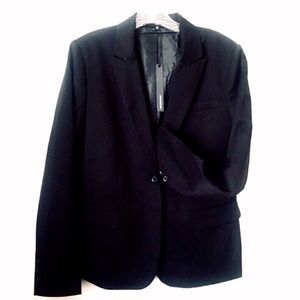 NWT Harvé Benard One Button Black Blazer